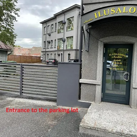 Rueuetli Center 公寓 *