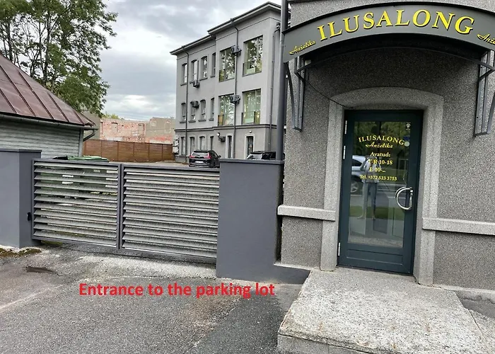 Rueuetli Center アパート *